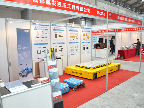 KY在线官网参加2015中国西部国际装备制造业博览会-展会现场-1.jpg