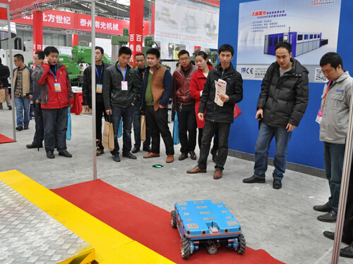 KY在线官网参加2015中国西部国际装备制造业博览会-展会现场-3.jpg